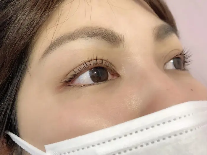 ラッシュリフト 立ち上げ Mon Sourire所属 モンスリール 石崎 りなのマツエクデザイン ミニモ