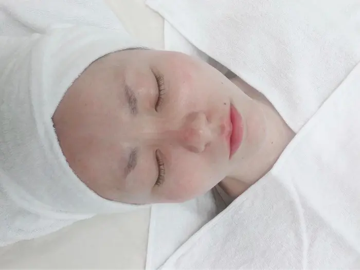 美白も美肌も小顔も 美肌小顔リフト専門店 Peridot所属 美肌小顔リフト Peridot のエステ リラクカタログ ミニモ