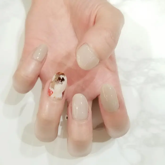 塗りかけネイルも15秒でプリント出来ます ヘアメイクアージュ 天神西通り店所属 ヘアメイクアージュ 天神西通り店のネイル デザイン ミニモ