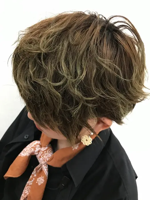 ポイントパーマで スタイリングも楽に 直毛や ショートの方 メンズにオススメです Hair Make J Genic所属 大谷 綾香のヘアカタログ ミニモ ポイントパーマで スタイリングも楽に 直毛や ショートの方 メンズにオススメです Hair Make J Genic所属 大谷 綾香のヘアカタログ ミニモ