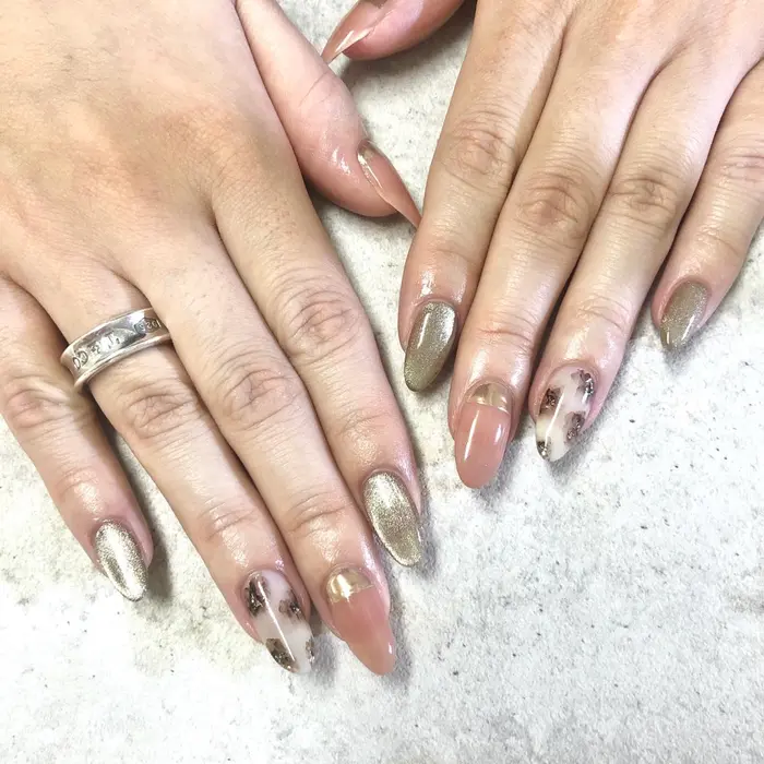 フリーデザイン Nail Eyelash ｒ所属 Nail Eye ｒ Hitomiのネイルデザイン ミニモ