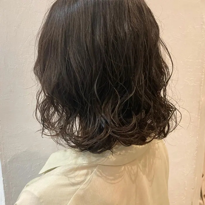 ロングパーマ ミディアムパーマ ボブパーマ くるくるパーマ 前髪パーマ Kiitos By Garland所属 パーマ ボブ Harukaのヘアカタログ ミニモ