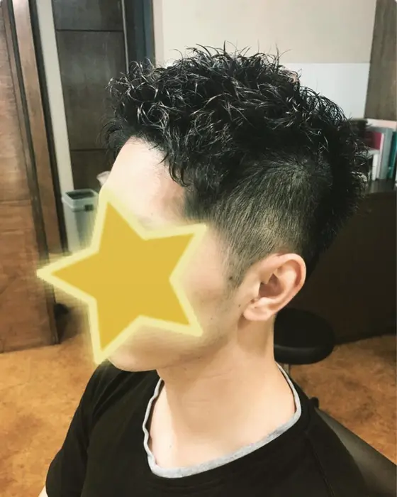 サイドバックを3ミリで刈り上げ トップはしっかりめにパーマをかけました ワックスでふんわりまとめれ Street Viewer所属 相川 ｱｲｶﾜ のヘアカタログ ミニモ