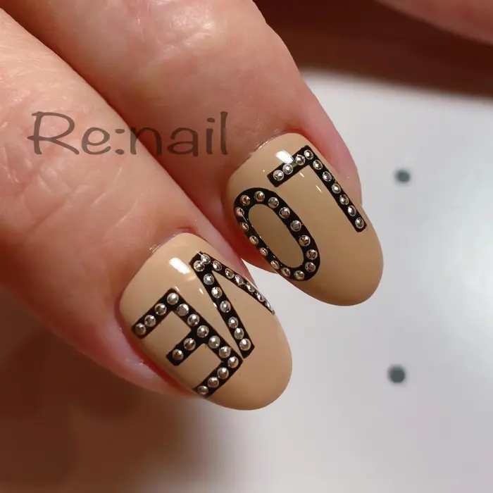 バレンタインネイル バレンタインネイル チョコレートネイル Loveネイ Re Nail所属 Re Nail リネイルのネイル デザイン ミニモ