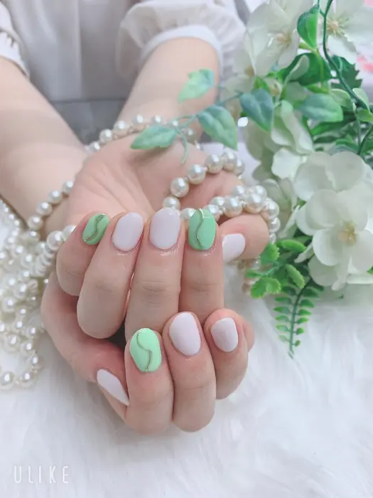 ネイルガールズ所属 ネイル ガールズのネイルデザイン ミニモ