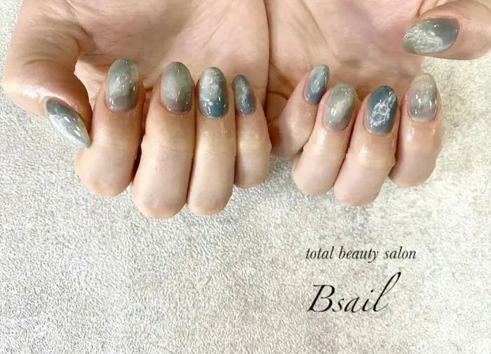 持ち込みデザインです Bsail 栄店所属 Bsail 栄店のネイルデザイン ミニモ