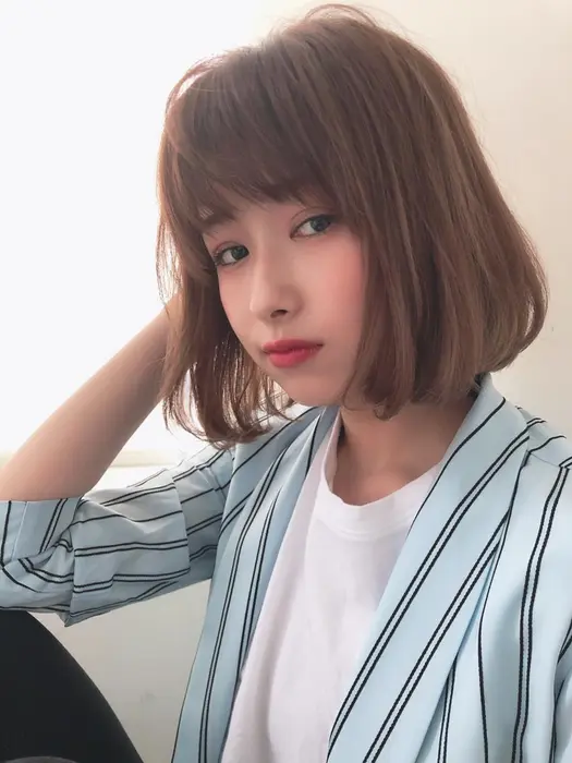 低温デジタルパーマをトップから大きく 前髪も自然にボリュームを出したり 流したり自由自在です Goofytokyo銀座所属 ショート ボブ銀座 No1渋谷トモヒロのヘアカタログ ミニモ