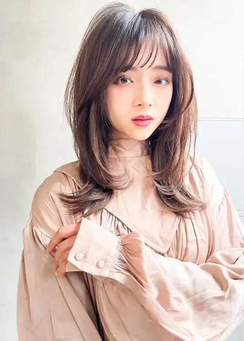 朝3分で可愛くなる秘密 フレンチボブ ハンサムショート エッジショート 黒髪 大人かわいい ボブ 前 Ace所属 韓国風no 1 くびれヘアのヘアカタログ ミニモ