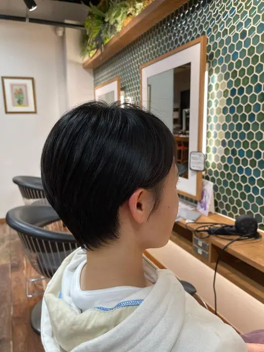 可愛い襟足 襟足は女性の印象を大きく変えます Room所属 西村 和樹のヘアカタログ ミニモ 可愛い襟足 襟足は女性の印象を大きく変えます Room所属 西村 和樹のヘアカタログ ミニモ