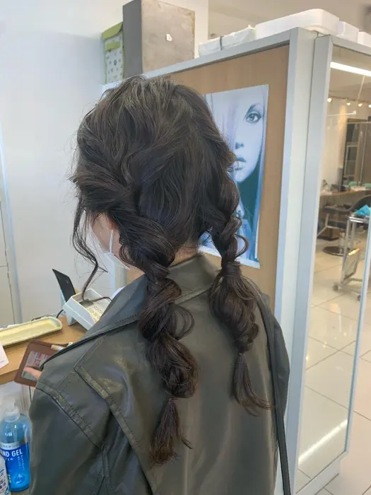 カジュアルヘアアレンジ Loco By Kenje所属 磯貝 千尋のヘアカタログ ミニモ