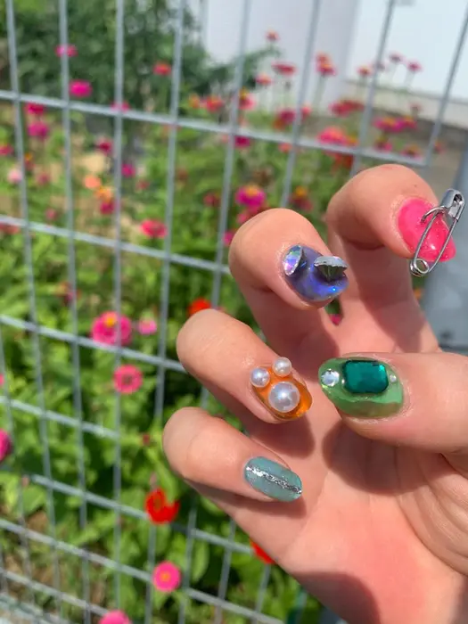 個性派ネイル Private Nail Salon所属 𝐋𝐢𝐥𝐚𝐬 のネイルデザイン ミニモ
