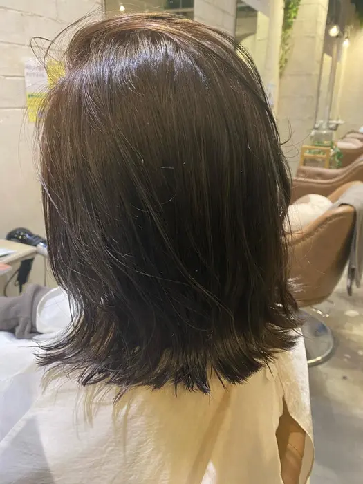 モデルさんでのハイライトカラーさせて頂きました ベースは少し暗めのベージュでハイライトはグレーを入 Brisehair所属 長 魁渡のヘアカタログ ミニモ