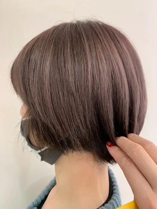 ピンクベージュで春カラー ブリーチ毛でつくる秘密レシピ Marju Ginza所属 ヘアメイク 似合わせカラーのヘアカタログ ミニモ