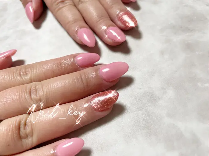 お客様ネイル K様 いつもありがとうございます 今回は珍しく ピンク系 春 来ましたね Nail Key所属 Nail Key のネイルデザイン ミニモ