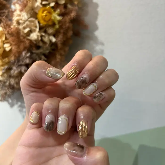 Nail Salon Ibelu西梅田店所属 マゴメ マリアのネイルデザイン ミニモ