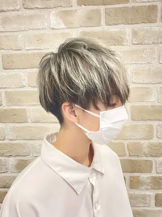 ツートンカラー カット ダブルカラー Mieuxque Happy Hair Life所属 メンズwカラー 吉田義隆のヘアカタログ ミニモ