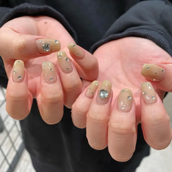 Zest三鷹店所属 お洒落hair Nail ﾏｺのネイルデザイン ミニモ