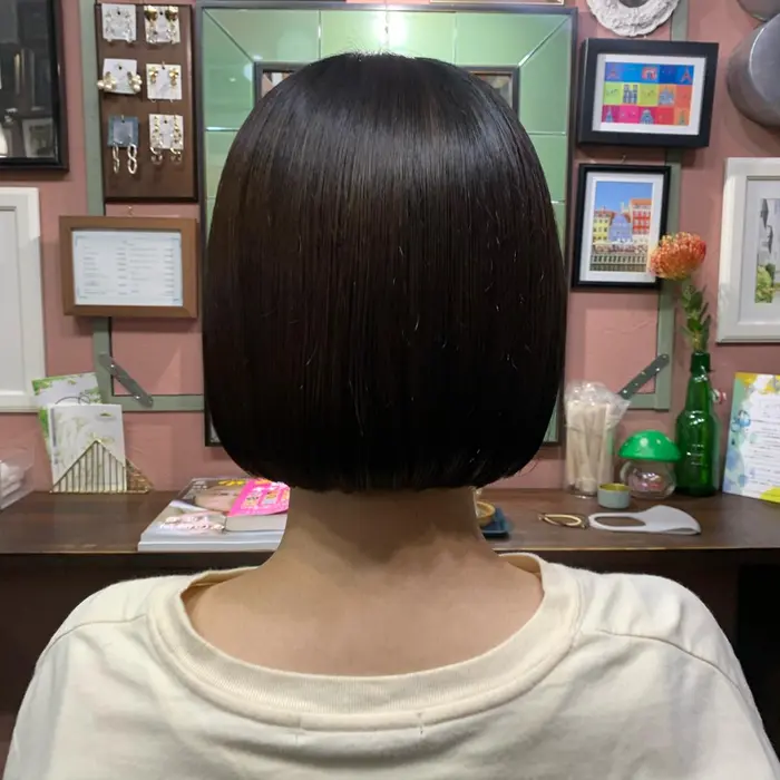 ボブスタイルの方も ツヤサラに 触り心地とまとまり具合が断然違います ついつい触りたくなる Chouette所属 Chouette 根本優希のヘアカタログ ミニモ