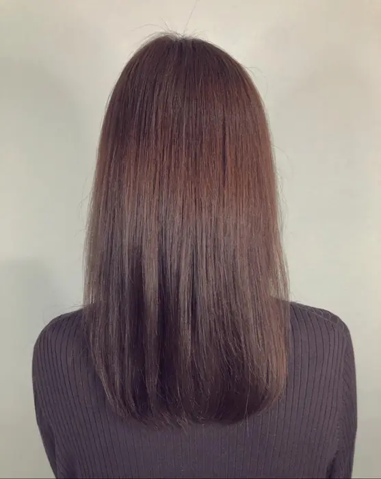 ほんのりピンクの入った明るめのカラーです F Parade所属 足立 良望のヘアカタログ ミニモ