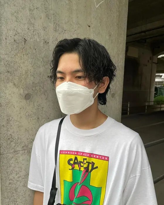 22 09 19 クロサキ ナオト メンズパーマスタイル ゴカンエキニシ 美容室 互感 ゴカン Gokan 金沢駅西店所属 互感 金沢 駅西店のヘアカタログ ミニモ