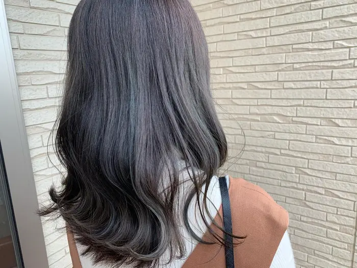 アッシュグレー ハイライトの履歴があります Rold Poire所属 Masaya まさやのヘアカタログ ミニモ