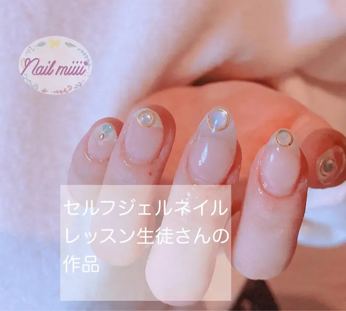 セルフジェルネイルレッスン Nail Miiii所属 Murayama Misakiのネイルデザイン ミニモ