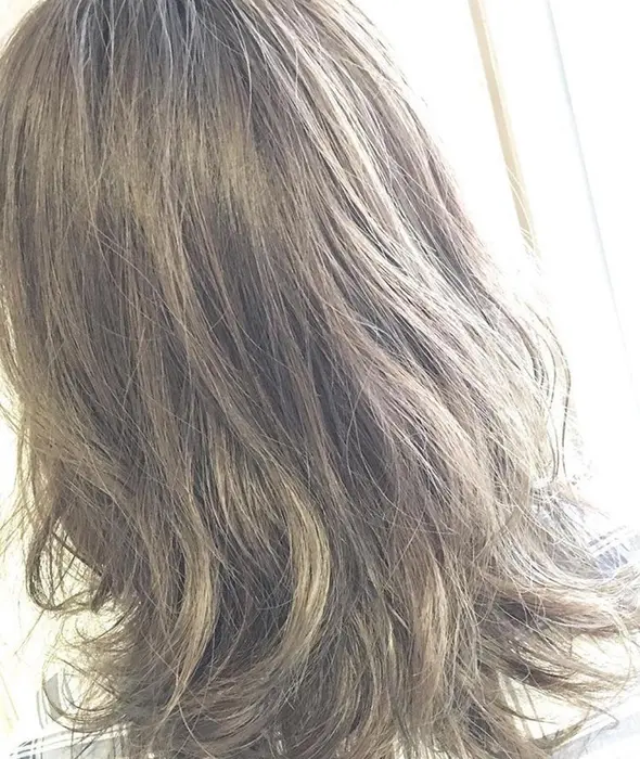 ブルージュ 媚びないストリートスタイルにもばっちり Salowin 表参道所属 韓国ヘア 嶋田陽平のヘアカタログ ミニモ ブルージュ 媚びないストリートスタイルにもばっちり Salowin 表参道所属 韓国ヘア 嶋田陽平のヘアカタログ ミニモ