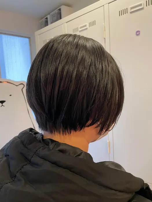 ミニショート 襟足を刈り上げたくはないけどギリギリ短くして欲しい そんな方におすすめ N Uairo ナンバーユアイロ 所属 福島 鈴夏のヘアカタログ ミニモ