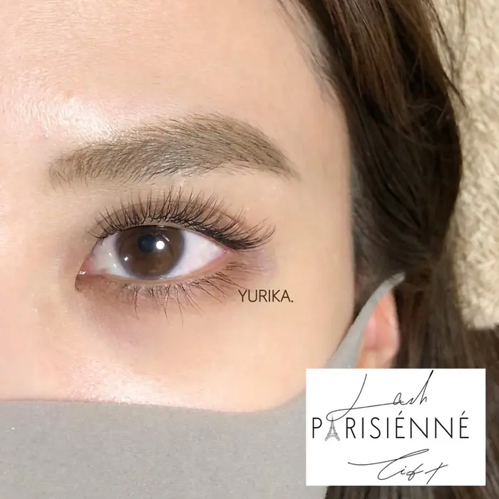 パリエク ブラウン100本 Mira Privatesalon所属 Mira Hikiriのマツエクデザイン ミニモ