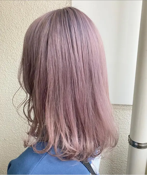 ピンクラベンダー ピンクカラー ダブルカラー ブリーチ ハイトーン Loveley所属 ハイトーン Kaedeのヘアカタログ ミニモ