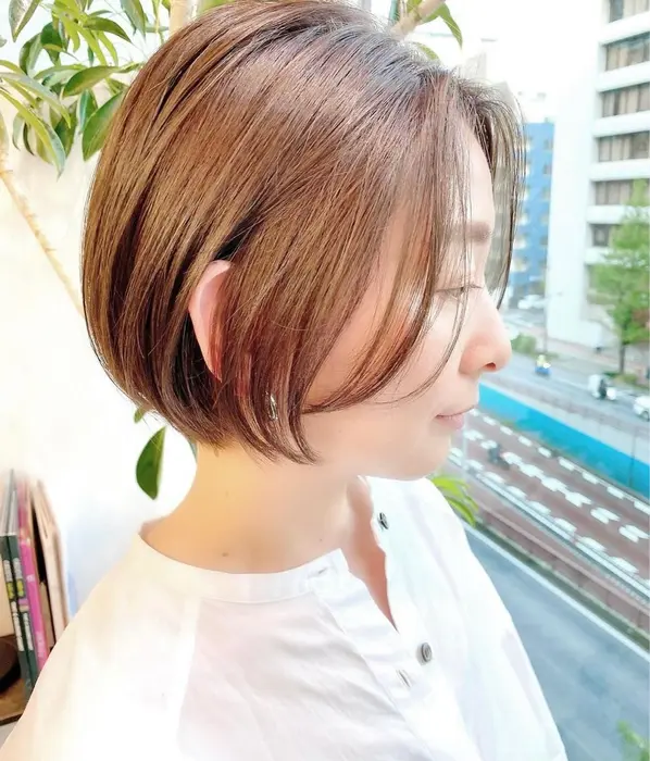 前髪長めのショートボブ Vie所属 ショート ボブの 似合わせカット 韮澤のヘアカタログ ミニモ