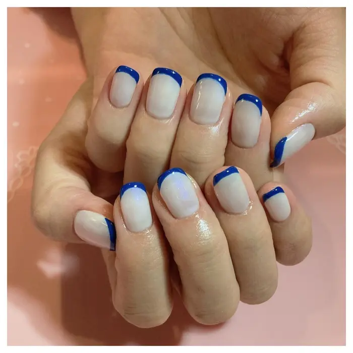 ネイルサロンespoir有楽町店所属 古川 里美のネイルデザイン ミニモ