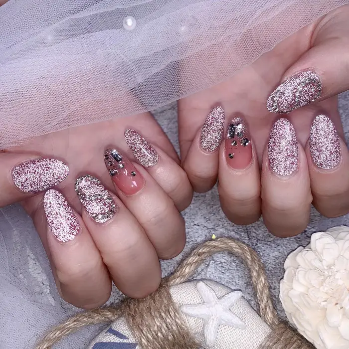 渋谷ネイルサロン ネイルサロン渋谷 ジェルネイル ジェルネイルデザイン ネイルデザイン 渋谷ネイル Snow Nail Salon所属 Snow Nail スカルプ渋谷店のネイルデザイン ミニモ
