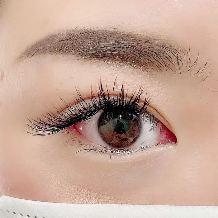 バインドロック Inc市川南口店所属 Hasumi のマツエクデザイン ミニモ