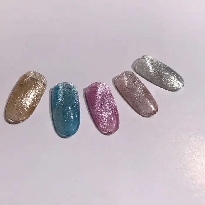 Tiffa Eyelash Nail 武蔵小杉所属 小向 琴絵のネイルデザイン ミニモ