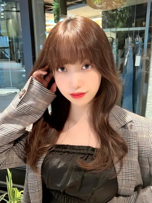 韓国ヘア流れる顔周りカット 2way前髪 2wayバング 2way 顔周り 顔周りカット 前髪 Afloat Ruvua所属 韓国風ヘア ワンホン神田の ヘアカタログ ミニモ