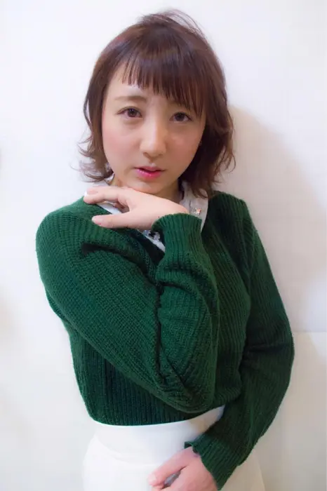 ウルフカットでアシメバング プルラヴィ Pul Ravi 蔵上店本店所属 白石 真宏のヘアカタログ ミニモ