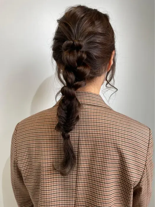 三つ編みとフィッシュボーンのアレンジ Miles所属 崎田 莉乃のヘアカタログ ミニモ