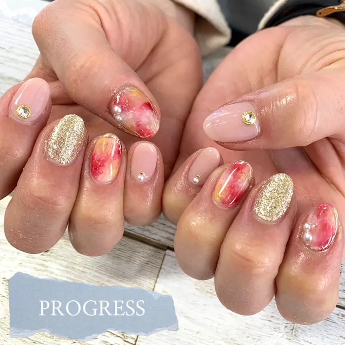 Progress龍ヶ崎店所属 藤ヶ崎 麻友のネイルデザイン ミニモ