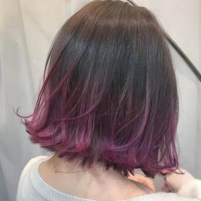 毛先にチェリーピンク バイオレット 2色入れると動きが付き可愛いですよ Arrows池袋店所属 横山 千秋 副店長のヘアカタログ ミニモ
