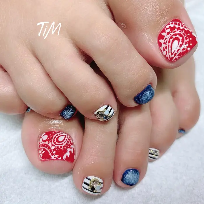 ペイズリー柄 Beauty Studio Tim所属 ビューティスタジオ Tim 森北智恵のネイルデザイン ミニモ