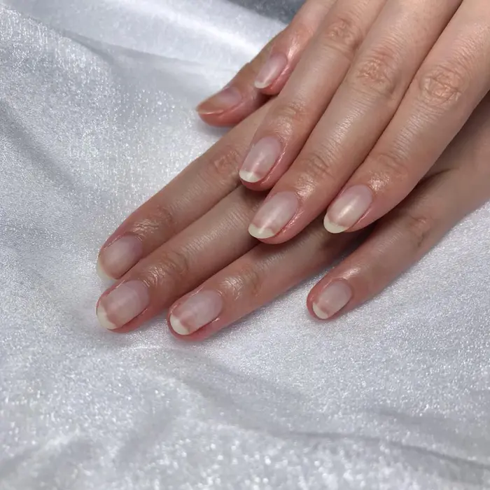 フィルインベース自爪保護クリア Private Salon Chainail所属 Ai のネイルデザイン ミニモ