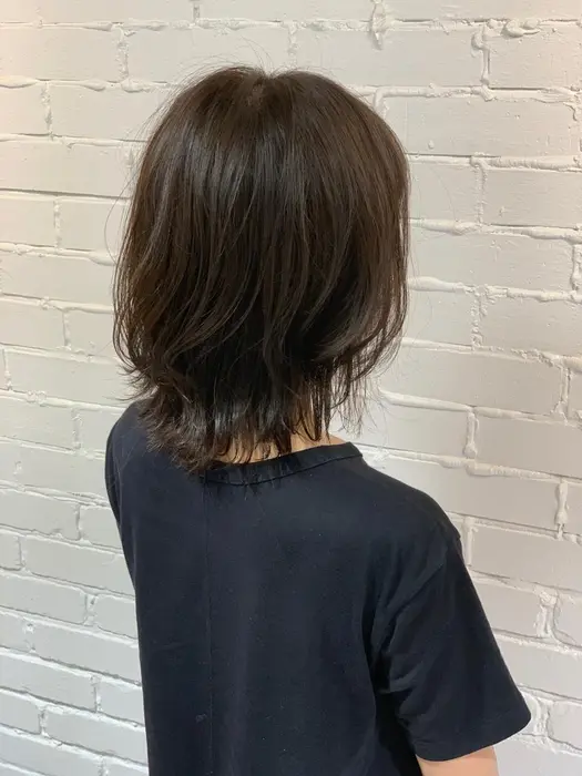 伸ばしたいけど肩について跳ねるのが気になる方は外ハネスタイルを楽しみながら伸ばしましょう Van Council春日井所属 石原 宏武のヘアカタログ ミニモ