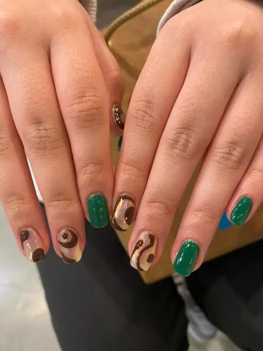 Dress Nail Eyelash 三国店所属 まつおか ありさのネイルデザイン ミニモ