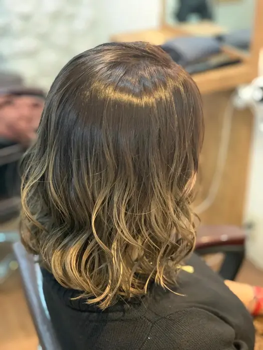 イルミナカラーです 透明感が特徴の色持ちバツグンカラー マハロア モアナ 銀座所属 溝口 さやかのヘアカタログ ミニモ