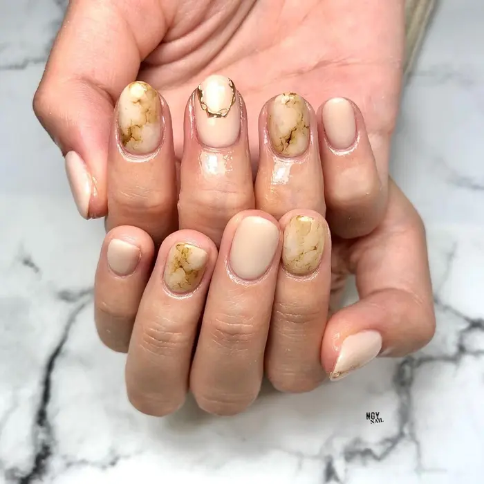 ニュアンス ニュアンスネイル インクアート かわいいネイル 女子ネイル インクネイル Ngy Nail所属 Ngy Nail 新大久保 新宿のネイルデザイン ミニモ