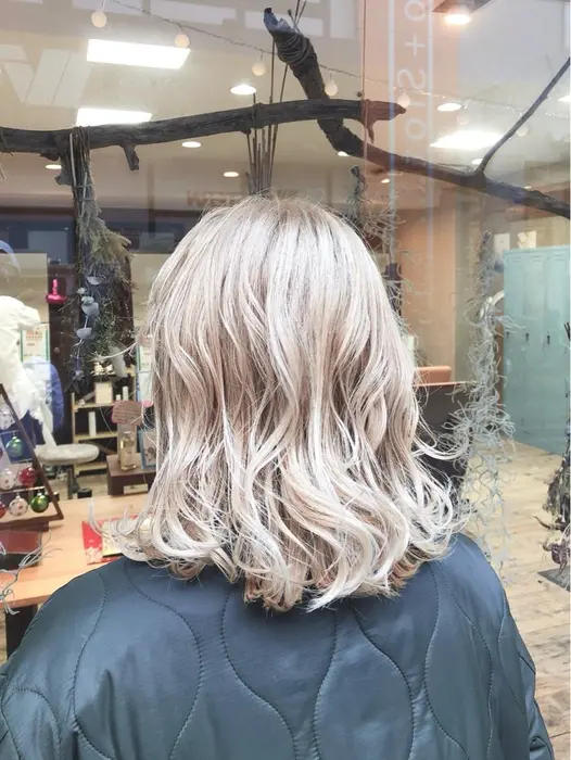 外国人風ブロンドヘアー N カラー Goo所属 八木 駿輔のヘアカタログ ミニモ