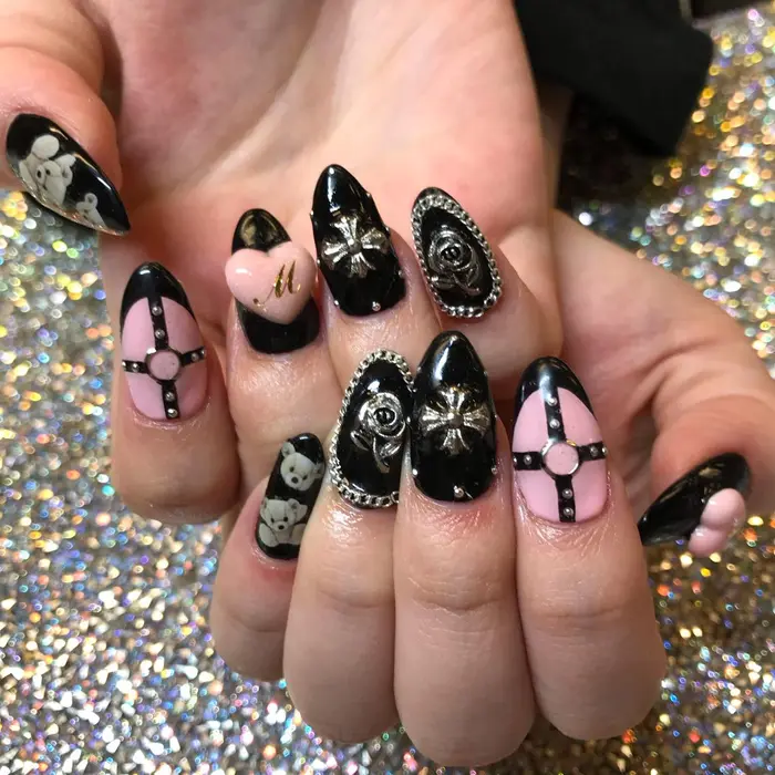 地雷ネイル こちらのハートパーツご希望の場合は予約時にお伝え下さい Cross Nail所属 Cross Nail Enamiのネイル デザイン ミニモ