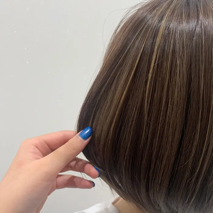 コントラストハイライトです 明るさの差をつけることでしっかりとハイライトが目立ち 今っぽく仕上がり Dean所属 松野 さくらのヘアカタログ ミニモ