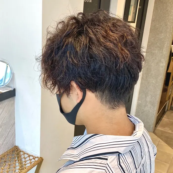 ツイスト スパイラルトリートメント オーブ所属 メンズパーマ Daikiのヘアカタログ ミニモ